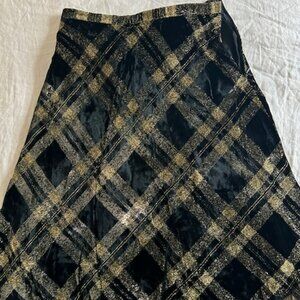 Authentic Vintage Ein Fink Modell black/gold skirt. Excellent condition.